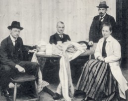 Erik Wettergren, August Nachmanson, David Blomberg y Elsa Gullberg, exhibición de 1917